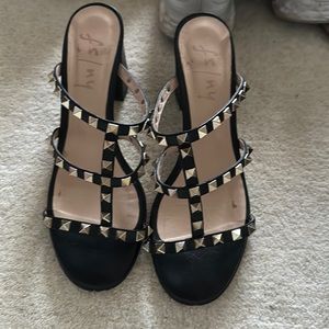 French sole foster stud sandal